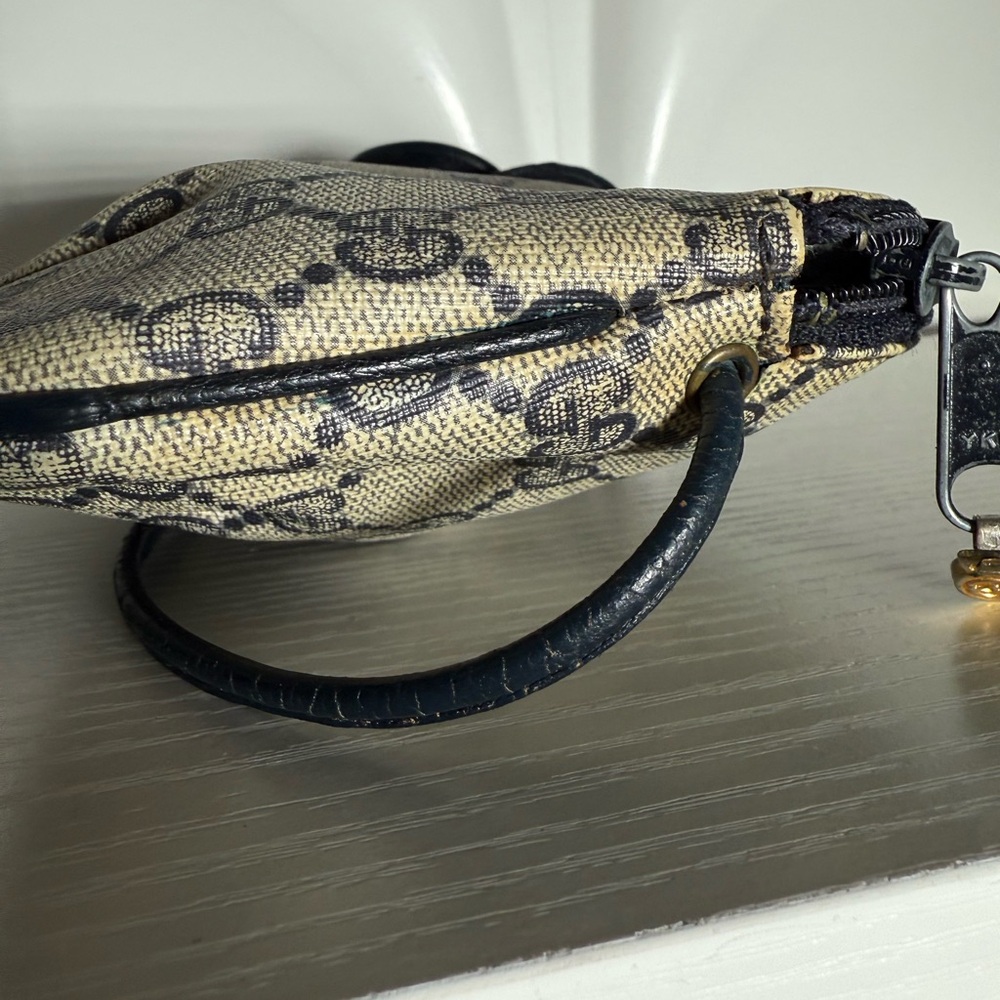 Gucci Beige and Blue  Patterned Crossbody Bag - Picture 7 of 11